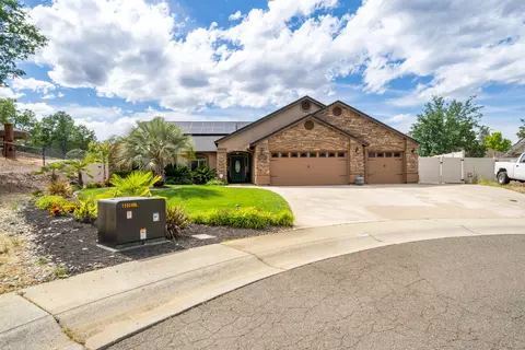 5714 Beaumont Dr, Redding, CA 96003 photo 3