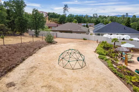 5714 Beaumont Dr, Redding, CA 96003 photo 105