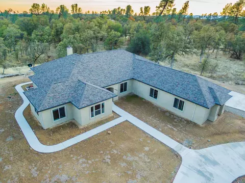 15910 Centerville Oaks, Redding, CA 96001 photo 1