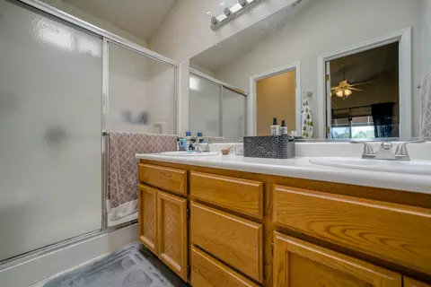 1143 Rollingview Dr, Redding, CA 96003 photo 32