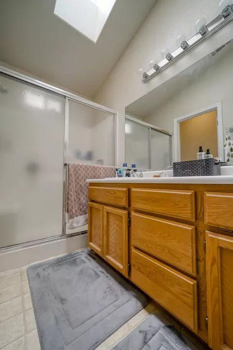 1143 Rollingview Dr, Redding, CA 96003 photo 33
