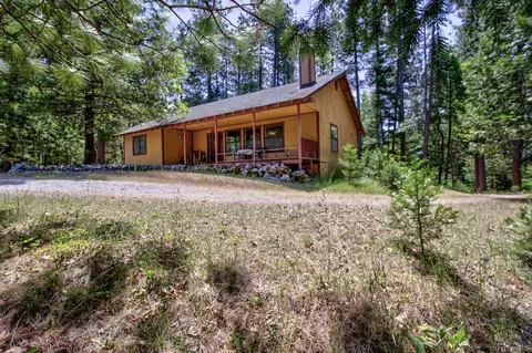 30344 Frontier Rd, Oak Run, CA 96069 photo 2