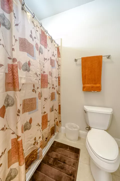 943 Leisha Ln, Redding, CA 96001 photo 33