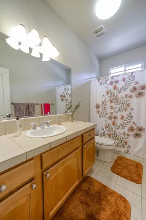 943 Leisha Ln, Redding, CA 96001 photo 40