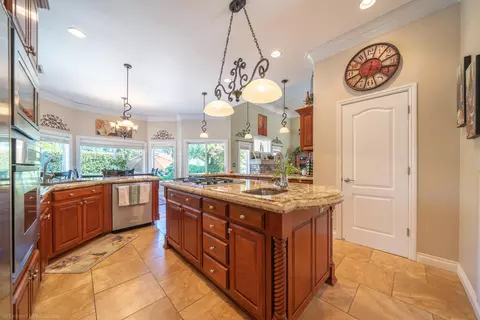 3979 Eagle Pkwy, Redding, CA 96001 photo 27