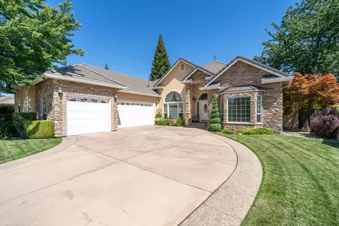 3979 Eagle Pkwy, Redding, CA 96001 photo 2