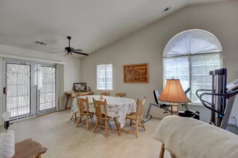4881 Tralee Ln, Redding, CA 96001 photo 10