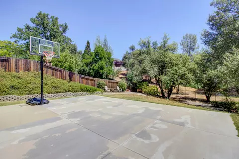 4881 Tralee Ln, Redding, CA 96001 photo 30