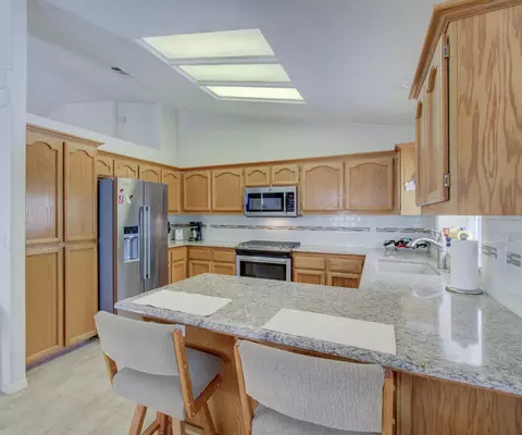 4881 Tralee Ln, Redding, CA 96001 photo 12