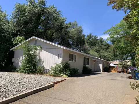 3242 Lawrence Rd, Redding, CA 96002 photo 1