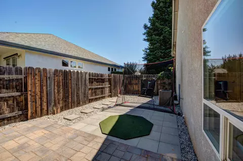 4512 Blue Creek Dr, Redding, CA 96002 photo 43