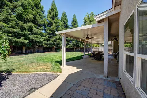 4512 Blue Creek Dr, Redding, CA 96002 photo 40
