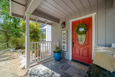 7874 Castle View Ln, Redding, CA 96001 photo 29