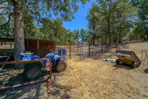 7874 Castle View Ln, Redding, CA 96001 photo 73