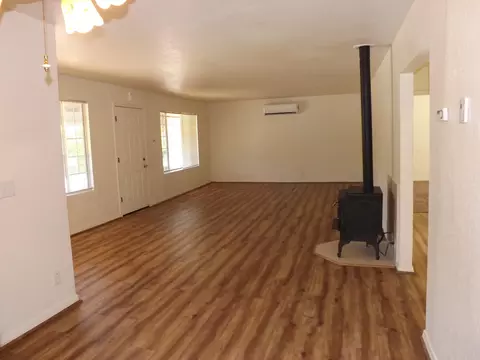 1266 Olive Ave, Redding, CA 96001 photo 9