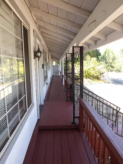 1266 Olive Ave, Redding, CA 96001 photo 2