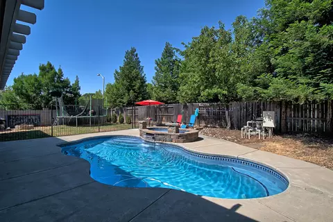 698 Casa Buena St, Redding, CA 96003 photo 38