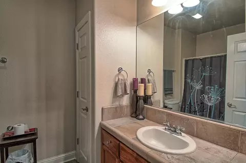 698 Casa Buena St, Redding, CA 96003 photo 24