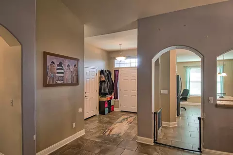 698 Casa Buena St, Redding, CA 96003 photo 5
