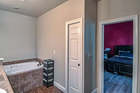 698 Casa Buena St, Redding, CA 96003 photo 20