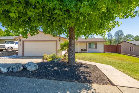 1200 Jaxon Way, Redding, CA 96003 photo 2