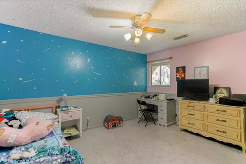 2535 Erin Ln, Redding, CA 96002 photo 12