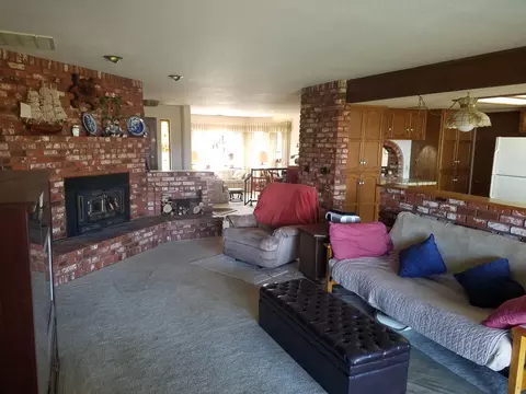 694 Collyer Dr, Redding, CA 96003 photo 9