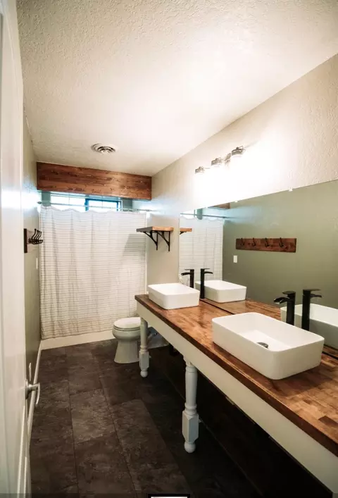 21632 Kathy Ln, Redding, CA 96003 photo 32
