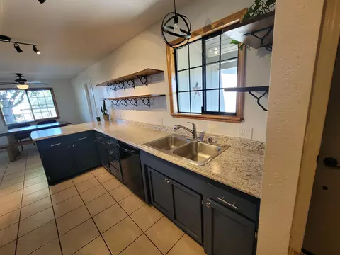 21632 Kathy Ln, Redding, CA 96003 photo 23