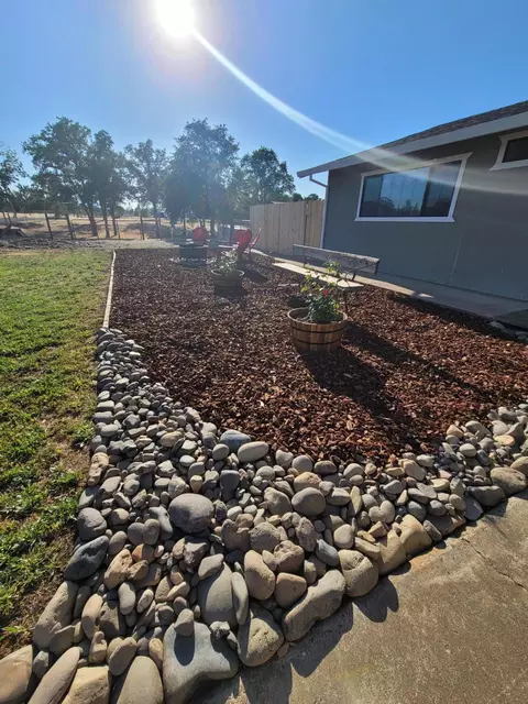 21632 Kathy Ln, Redding, CA 96003 photo 8