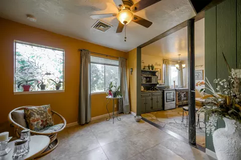 353 Pearl St, Redding, CA 96003 photo 8