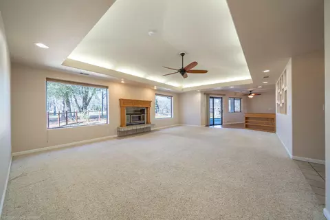 13386 Pala Mesa Cir, Redding, CA 96003 photo 5