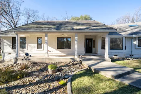 13386 Pala Mesa Cir, Redding, CA 96003 photo 3