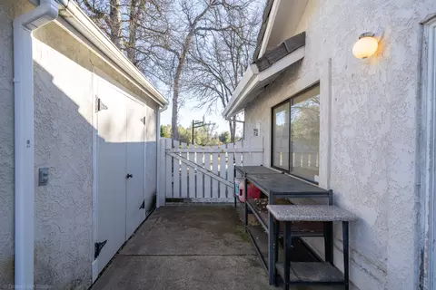 13386 Pala Mesa Cir, Redding, CA 96003 photo 53