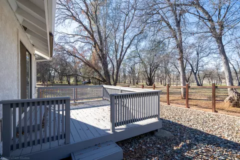 13386 Pala Mesa Cir, Redding, CA 96003 photo 45