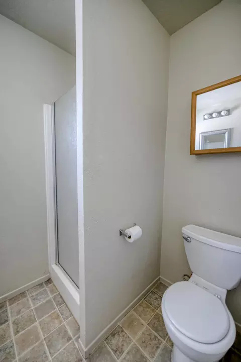 8695 Churn View Pl, Redding, CA 96002 photo 11