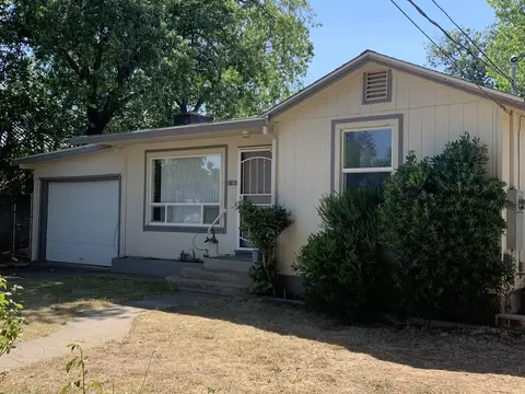 2160 Grape Ave, Redding, CA 96001 photo 1