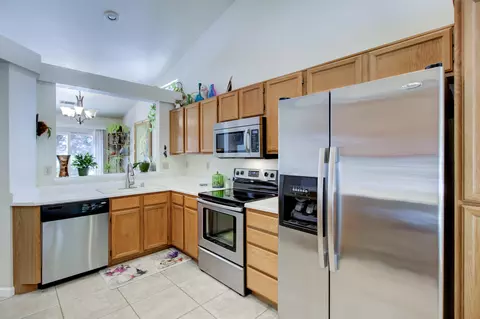 4372 Agnes May Dr, Redding, CA 96002 photo 10