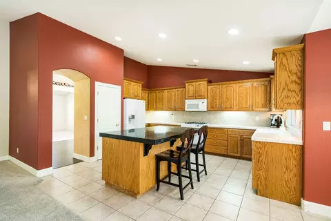 2358 Tradition Way, Redding, CA 96001 photo 5