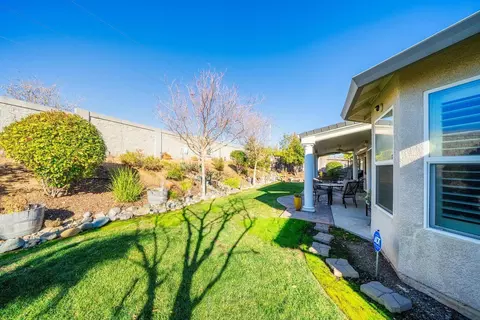 2358 Tradition Way, Redding, CA 96001 photo 21