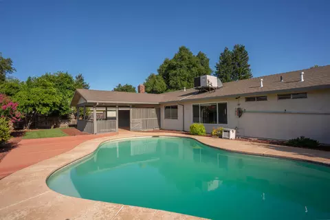 700 Charlene Way, Redding, CA 96002 photo 37