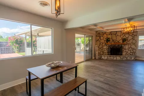 700 Charlene Way, Redding, CA 96002 photo 11