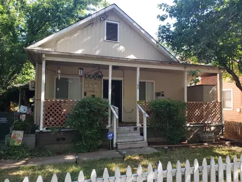 1160 Trinity, Redding, CA 96001 photo 1