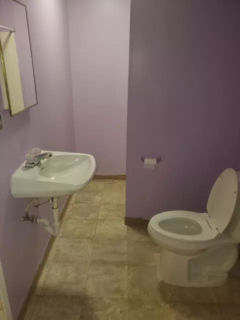 1160 Trinity, Redding, CA 96001 photo 6