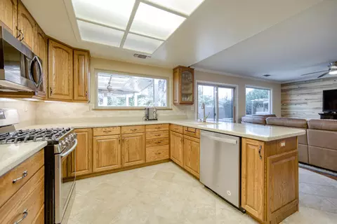 1849 Forest Glen Ct, Redding, CA 96002 photo 12