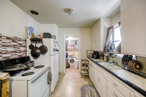 1736 Garden Ave, Redding, CA 96001 photo 8