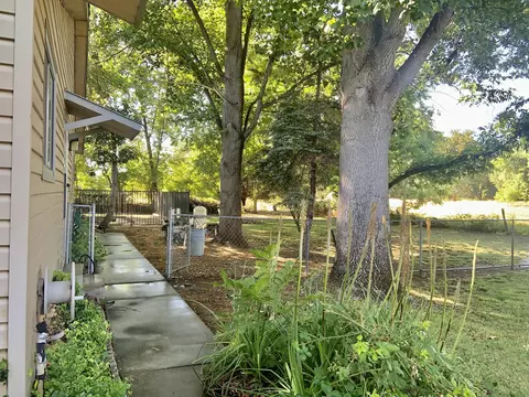 20828 Dodson Ln, Anderson, CA 96007 photo 24