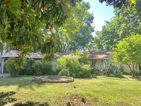 20828 Dodson Ln, Anderson, CA 96007 photo 4