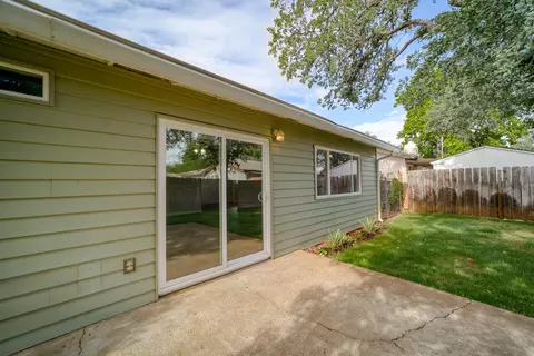 2530 Christian Ave, Redding, CA 96002 photo 34