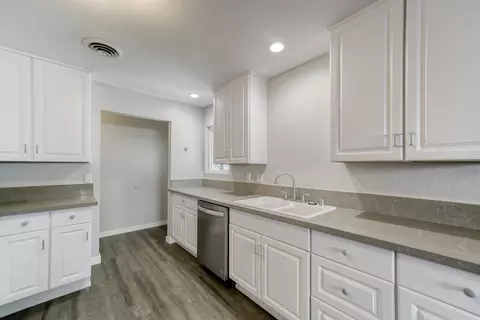 2530 Christian Ave, Redding, CA 96002 photo 13